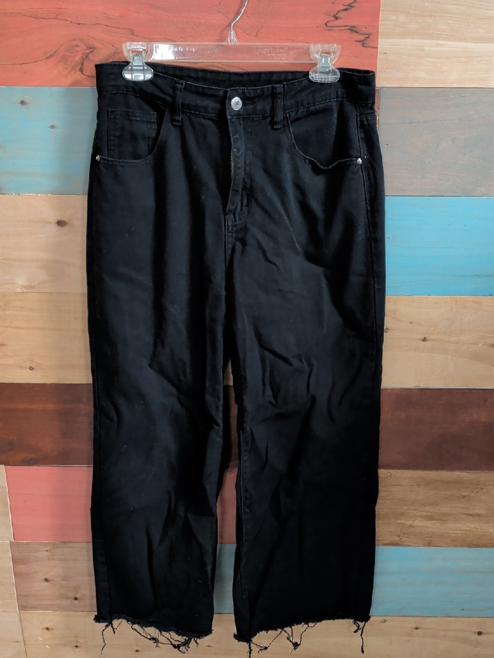 SHEIN Black Wide-Leg Raw Hem Jeans